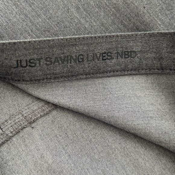 Figs Rafaela Womens Size Small Graphite Gray Cap Sleeve Oversized Scrub Top Boxy - Picture 7 of 10